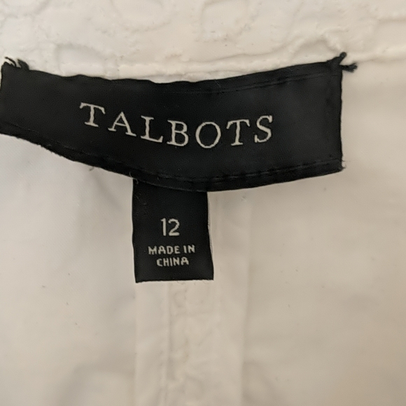 *Sold*TALBOTS Eyelet 3/4 Sleeve Blazer - Picture 2 of 5